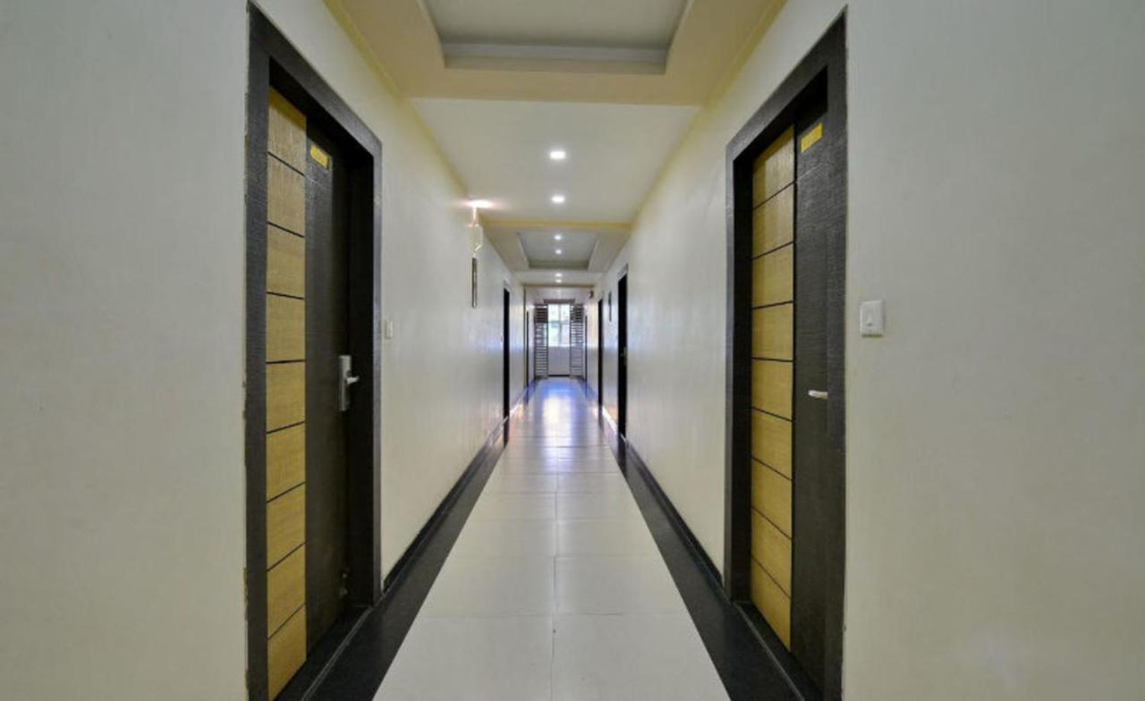 Hotel Samrat Jabalpur Esterno foto